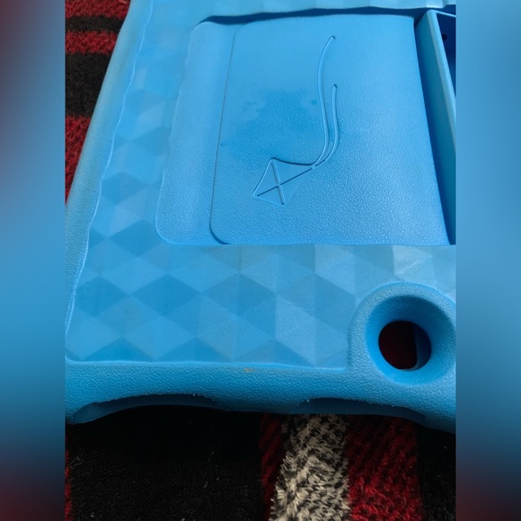 Amazon Fire Kid’s Tablet with Kid Proof Case - Picture 10 of 14